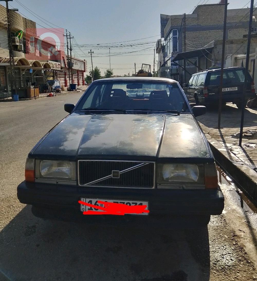 فولفو 740